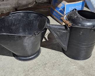 ASH BUCKET