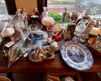 Vintage collectibles and Knick knacks