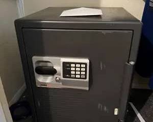Lot 151  SentrySafe Electronic Lock Safe XL
