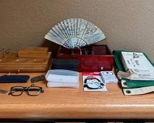 Lot 6  Mixed Lot of Vintage Decor, Collectibles, Accessories  Household Items