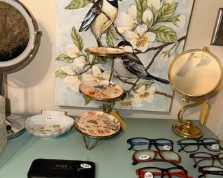 Items Located In The 2nd Bedroom