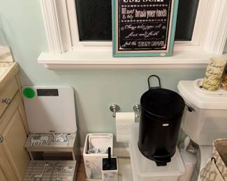 Items Located In The Master Bedroom Bathroom