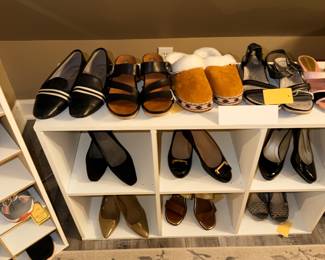 PACKED Glendale Missouri Estate Sale Preview Photo