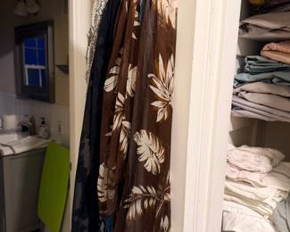 Items Located In The Entryway