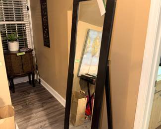 Items Located In The Master Bedroom