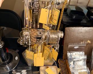 Items Located In The Master Bedroom