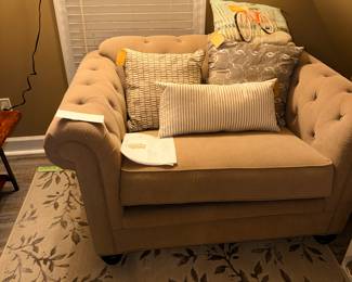 Items Located In The Master Bedroom