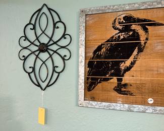 Items Located In The Dining Room