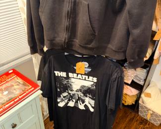 Items Located In The 1st Bedroom ~ Anheuser Busch Room