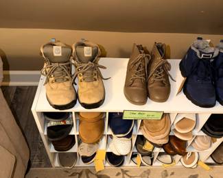 Items Located In The Master Bedroom