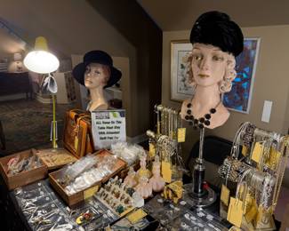 Items Located In The Master Bedroom