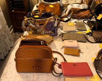 Items Located In The Master Bedroom