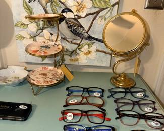 Items Located In The 2nd Bedroom