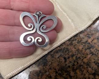 RETIRED LARGE BUTTERFLY -JAMES AVERY 