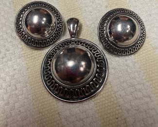 retired james avery all sterling french clip earrings and pendant $199