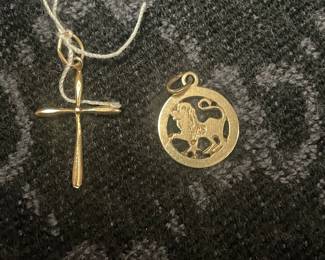 SMALL AFFORDABLE GOLD PENDANTS 