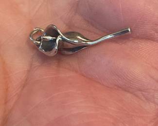 Crazy rare James Avery Cali Lilly Sterling charm $229  you can’t find this one it’s rare 