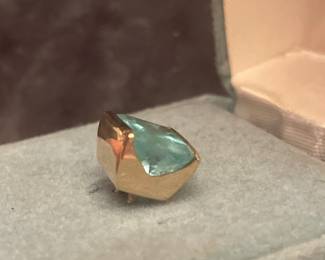 PLENTY OF GOLD ON THIS ONE   