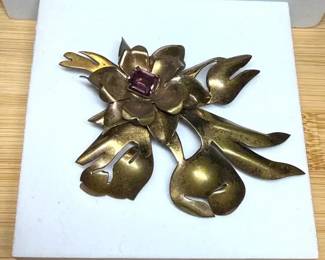 GoldTone Orchid Brooch with Purple Rhinestone Center Stone