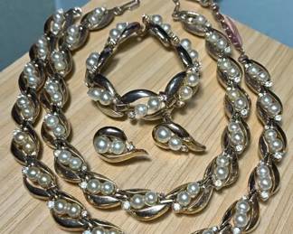 Trifari Necklaces, Bracelet Earrings