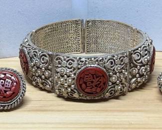 Chinese Export Silver Filigree Jewelry With Carved Cinnabar Cabochons 