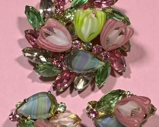 Brooch and matching clipon earrings with pink and green givre glass tulips and rhinestones.