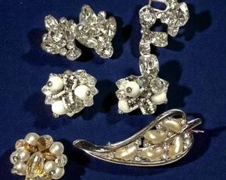 Vendome, La Roco Austrian Rhinestones 