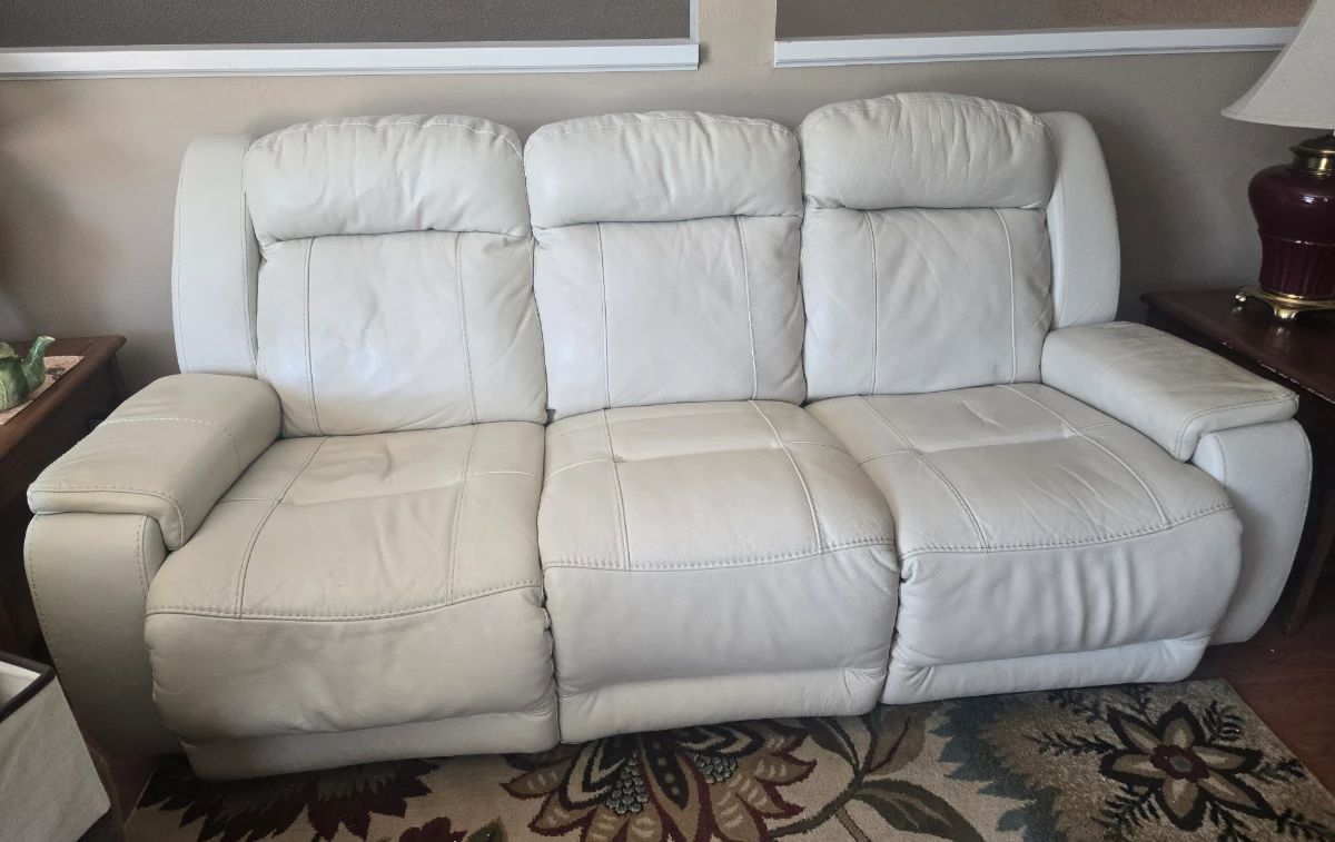 Electric reclining sofa