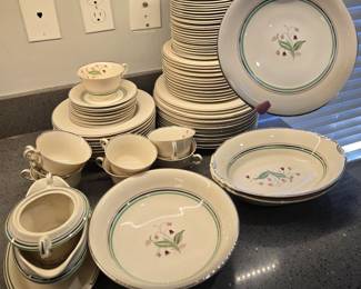 "Old Ivory " Syracuse china set