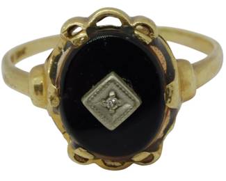 265 - 10K Gold, Black Onyx, & Diamond Ring Ring Size: 8.5, 0.07oz