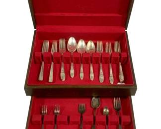 4798 - Wood Flatware Box w/ 23pcs Silver plated Flatware 15 x 11 x 5