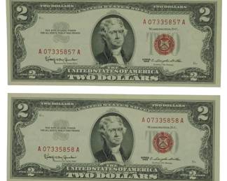 139 - 2 Consecutive 2 Dollar Bills