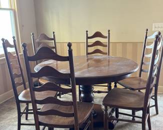 VINTAGE LADDERBACK CHAIRS AND ROUND TABLE WITH TABLE PADS 