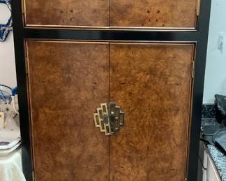 Chin Hua Armoire-38x18x79