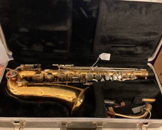 1974/1975- tenor saxophone 