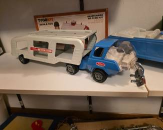 Vintage Tonka 1970's Motor Mover Truck Transporter Car Hauler Carrier