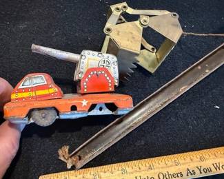 Japan tin toy gun truck. Parts. https://modestlambestatesales.hibid.com/