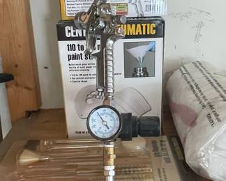 Central Pneumatic HVLP Touch-Up Spray Gun