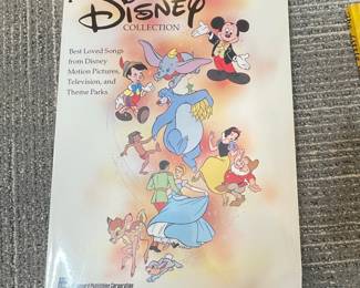 The Disney Collection: Best Loved Songs from Disney Motion Pictures, Television, and Theme Parks Piano/Vocal/Guitar Sheet Music