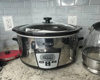 BELLA 5-Quart Programmable Slow Cooker