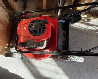 Craftsman M100 Lawnmower