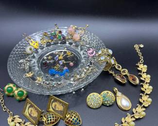 Mixed Vintage Costume Jewelry with 1950s Pearl & Rhinestone Necklace