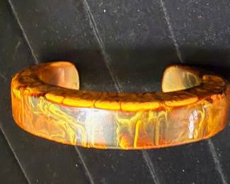 Vintage Bakelite wrist cuff bangle butterscotch