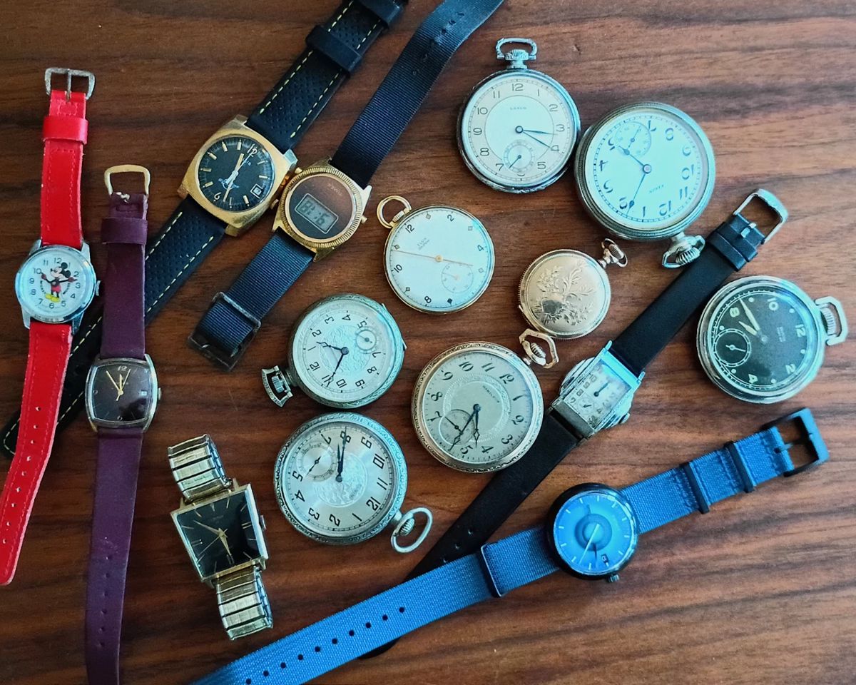 Fun selection of antique and vintage pocket and wrist watches!