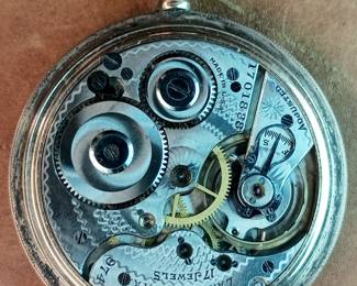 Movement on the Hamilton pocket watch, 1925, 17 jewels, runs