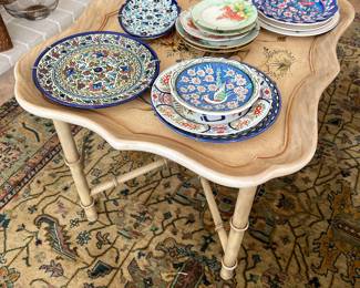 Turkish plates - charming Bamboo table - wool rug 
