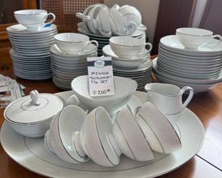 Mikasa "Diplomat" 97 Pc Set