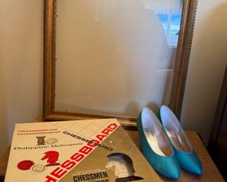 Shoes, Chessboard, Frames