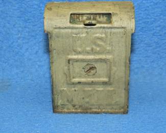 Lot 15. Vintage cast-iron US Mail drop box bank