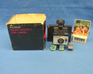 Lot 208. Polaroid Square Shooter 2 Land Camera plus bulbs